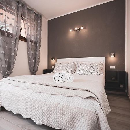 Kite Beth'S House Apartment Brenzone sul Garda Bagian luar foto
