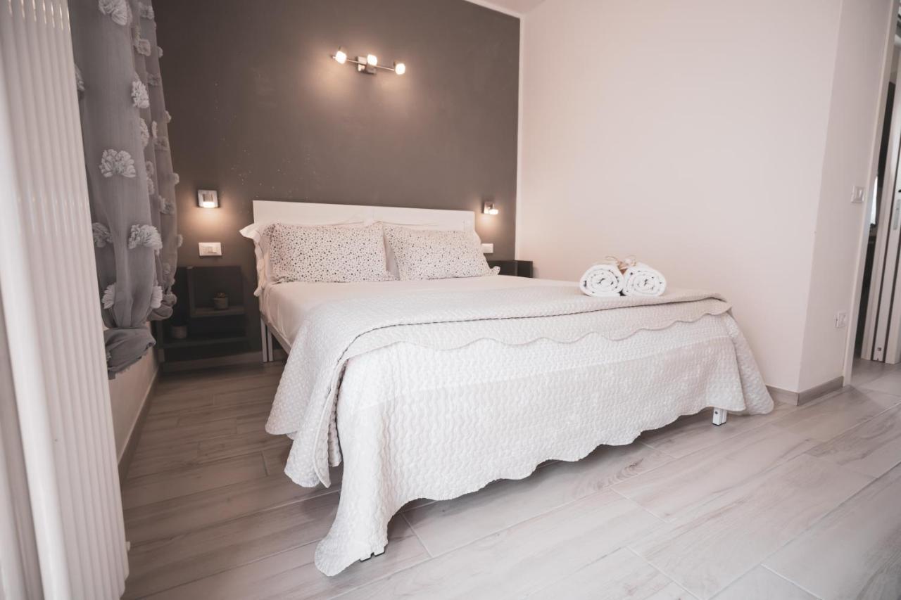 Kite Beth'S House Apartment Brenzone sul Garda Bagian luar foto